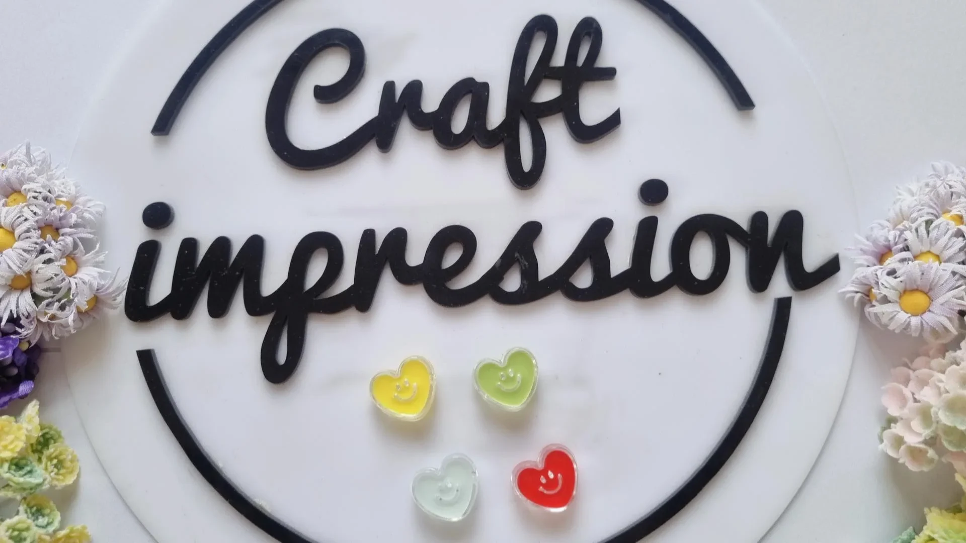 Transperent Acrylic Smiley Heart beads